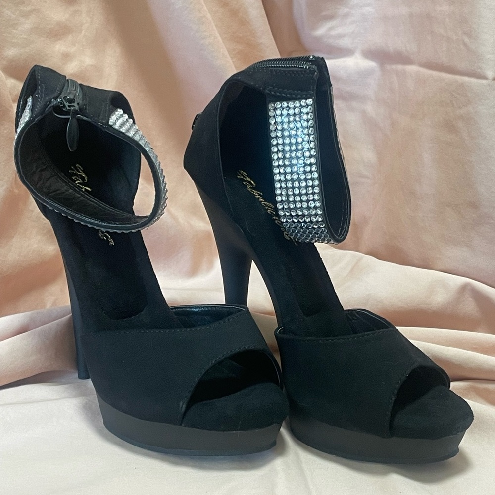 Pleaser Fabulicious Sultry-625